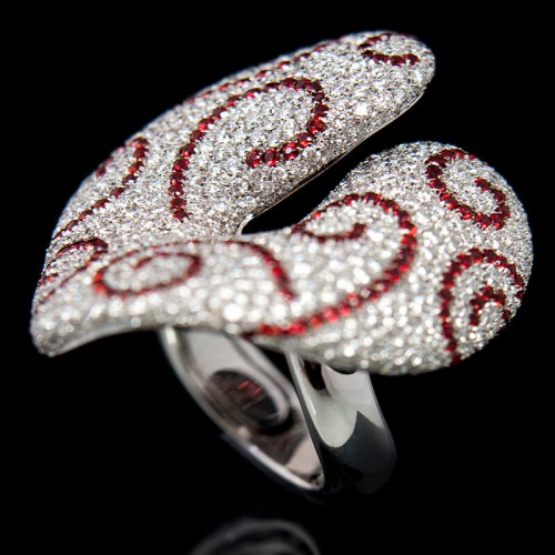 Palmiero Jewellery white gold ring with diamonds and red sapphires