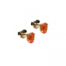Yellow gold earring with fire opal