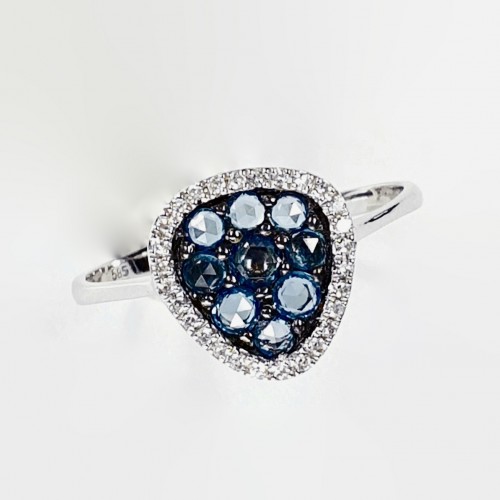 RING WITH DIAMONDS AND LONDON TOPAZ