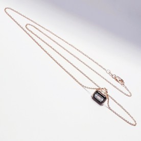 NECKLACE WITH DIAMONDS AND ONYX