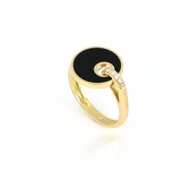 Кольцо из желтого золота с бриллиантами и ониксом